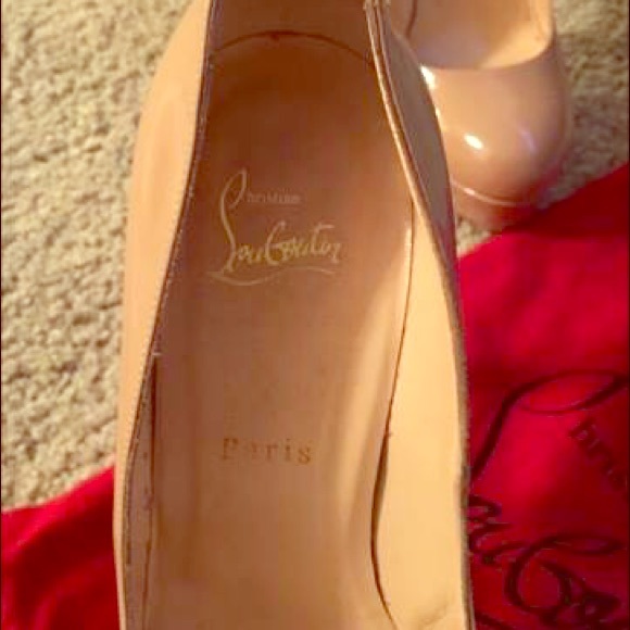 Christian Louboutin Shoes - Christian Louboutin Nude Pumps Christian Louboutin Shoes - Christian Louboutin Nude Pumps